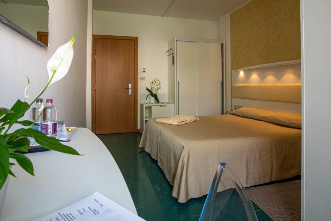 Hotel Mar Del Plata Grado Ngoại thất bức ảnh